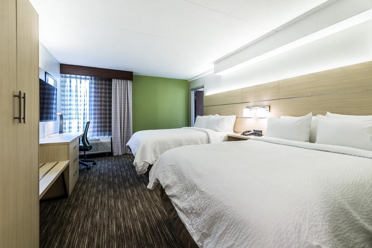 Holiday Inn Express Flint-Campus Area By Ihg Exterior photo